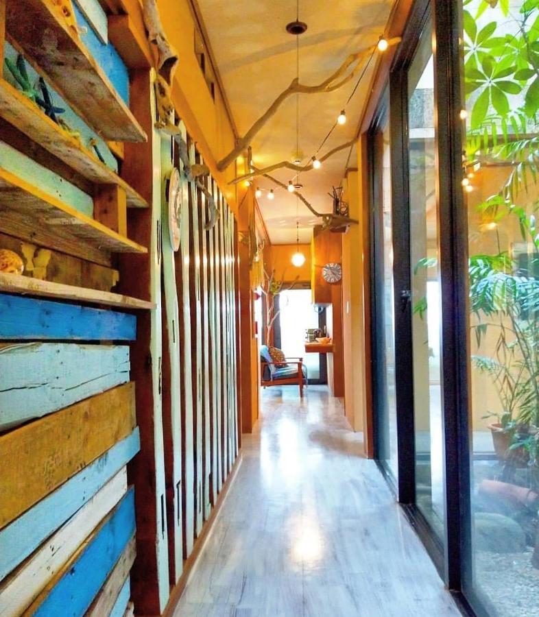 Guest House Holoholo Ishigakijima Ishigaki  Exterior photo