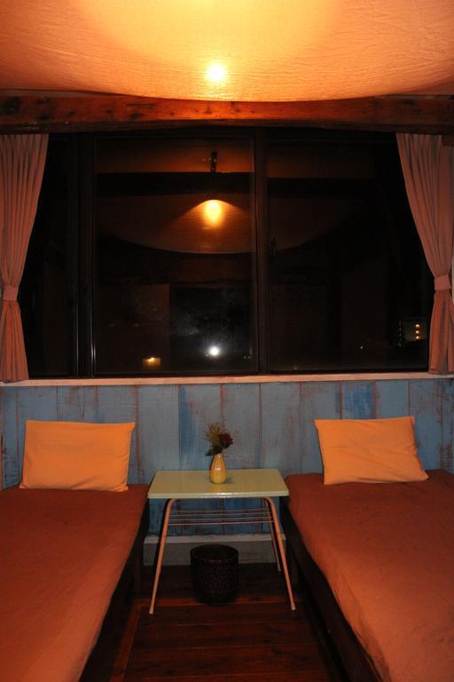 Guest House Holoholo Ishigakijima Ishigaki  Exterior photo