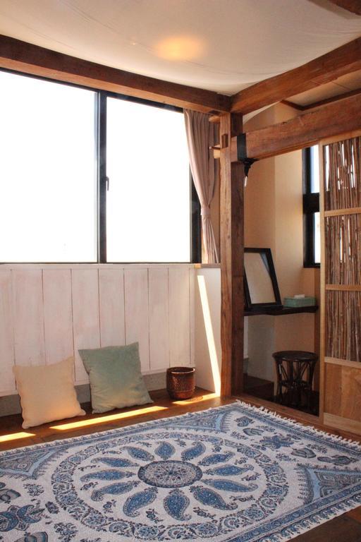 Guest House Holoholo Ishigakijima Ishigaki  Exterior photo